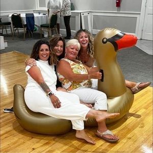 Meet your Posher, Donna